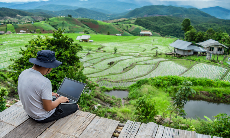 Od&nbsp;relokacji do&nbsp;work-from-anywhere – jak zmienia się rola Global Mobility